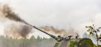 Picture of a German self-propelled howitzer firing